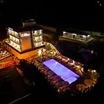 Hotel Memmaj